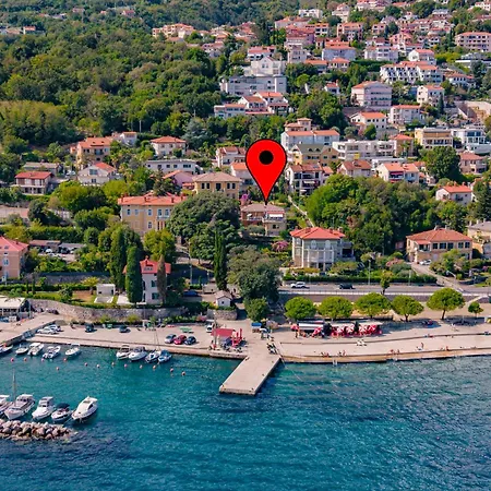 New Ziganto Z Near The With Terrace Appartement Ičići