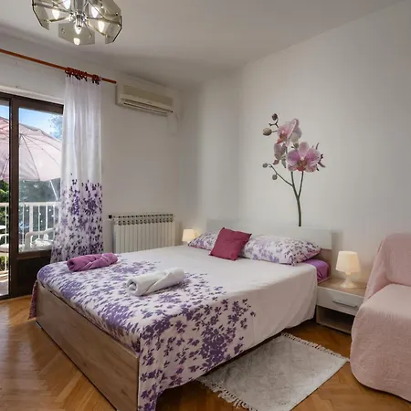 New Ziganto Z Near The With Terrace Ičići